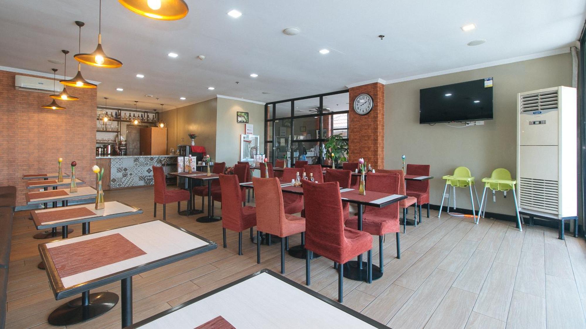 Reddoorz Plus At Mm Hotel Las Pinas Former Reddoorz Plus Near Bamboo Organ Esterno foto