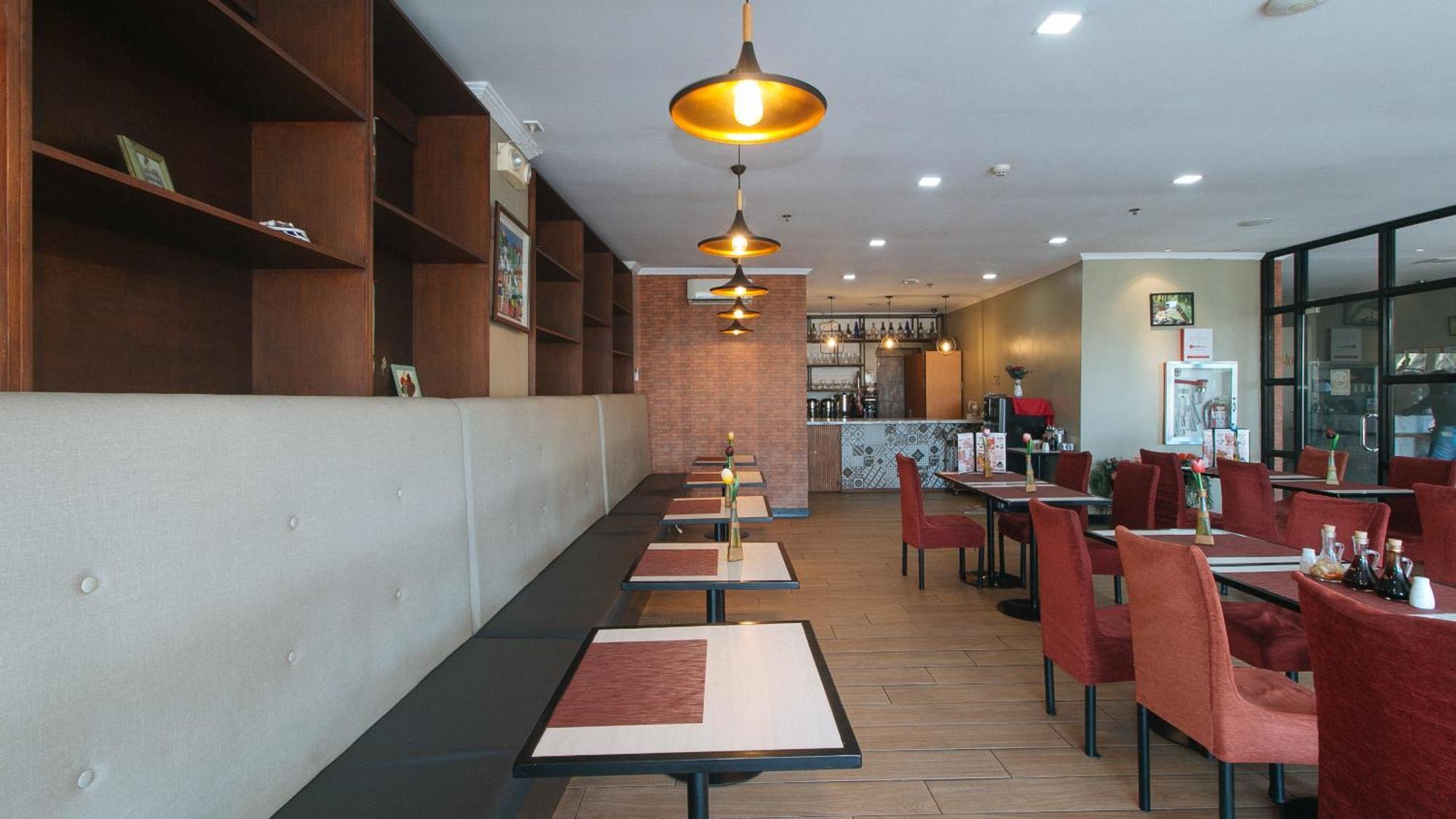 Reddoorz Plus At Mm Hotel Las Pinas Former Reddoorz Plus Near Bamboo Organ Esterno foto
